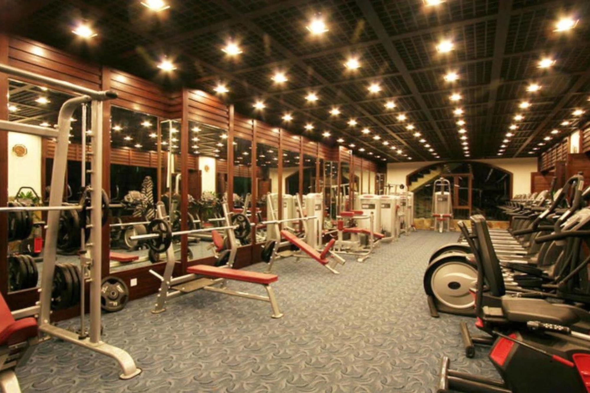Empark Grand Hotel Кунмин Екстериор снимка