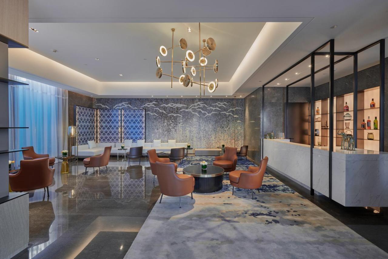 Empark Grand Hotel Кунмин Екстериор снимка